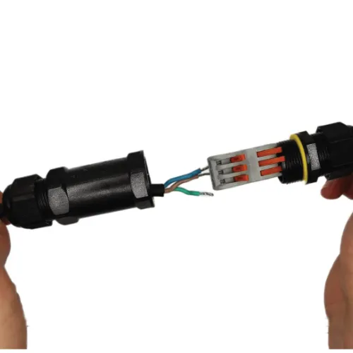 Mains tenant connecteur IP68 assemblé avec bornes à levier